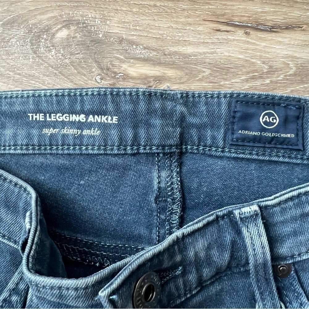 NWT - AG Adriano Goldschmied The Legging Ankle Jean - size 30 - Picture 5 of 8